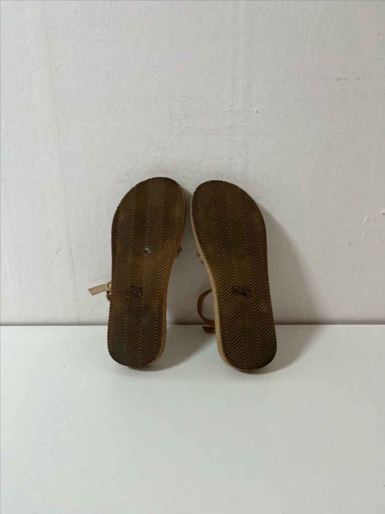 230 누오보 타쉬켄트3 샌들 이미지