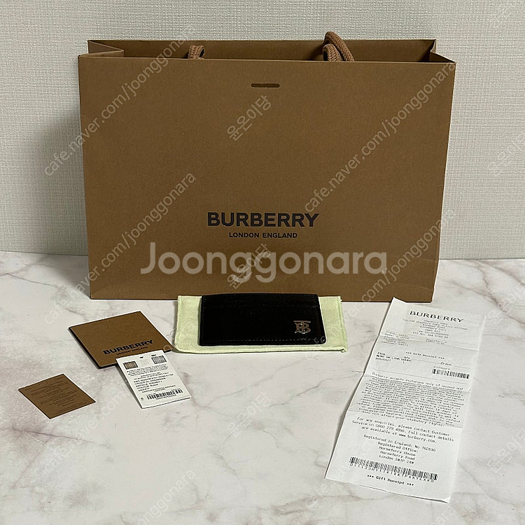 [풀구성] 버버리 TB 로고 카드지갑 블랙--9