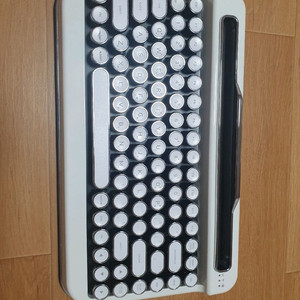 PENNA 키보드