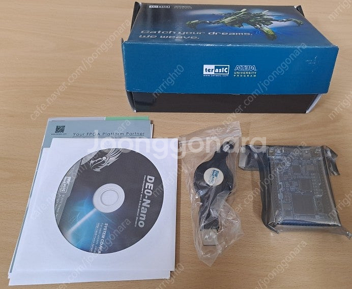 Intel(Altera) FPGA 교육용 보드 tera--0