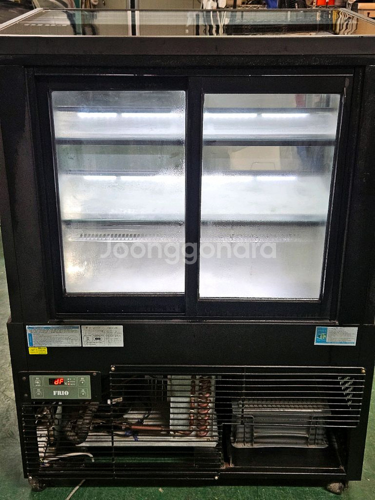 900 쇼케이스 냉장고 판매합니다--3