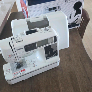 브라더 이노비스 980D 자수 미싱