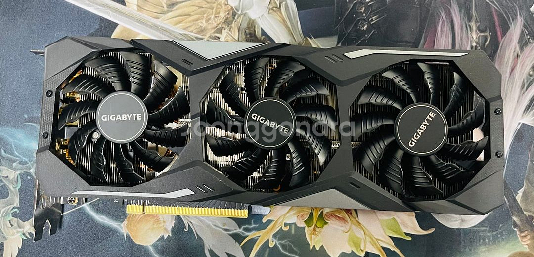 GIGABYTE RTX 2070 SUPER 팝니다.--1