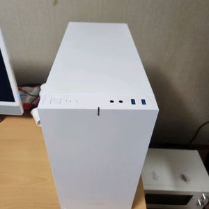i5 9세대, 1660ti 컴퓨터 팝니다.
