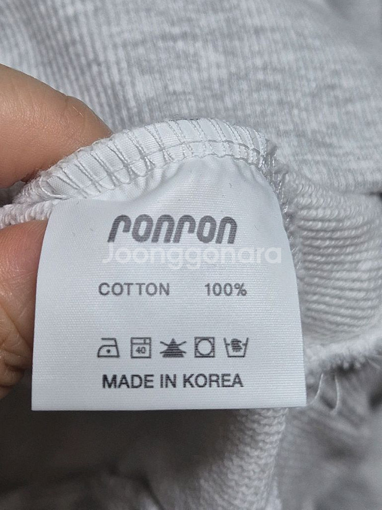 ronron 단추 맨투맨티--5