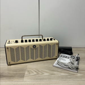 YAMAHA THR10 기타앰프 판매합니다