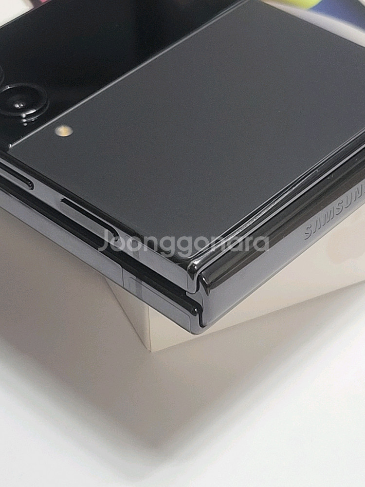 갤럭시 Z Flip4 512GB 그라파이트--3