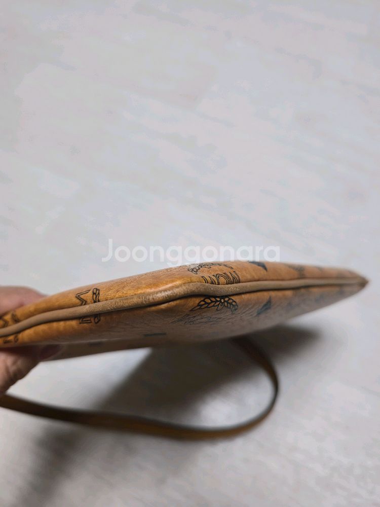 MCM정품 클러치 백 브라운(상태굿)무료배송--3