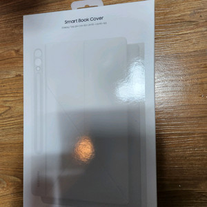 갤럭시탭S9+ 정품 스마트 북커버 케이스 화이트 색상