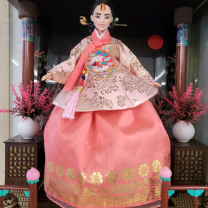 한복전통바비인형