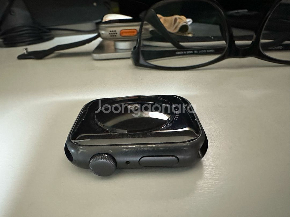 애플워치 SE 44mm 미드나이트 색상--3