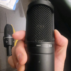 오디오테크니카 AT2020