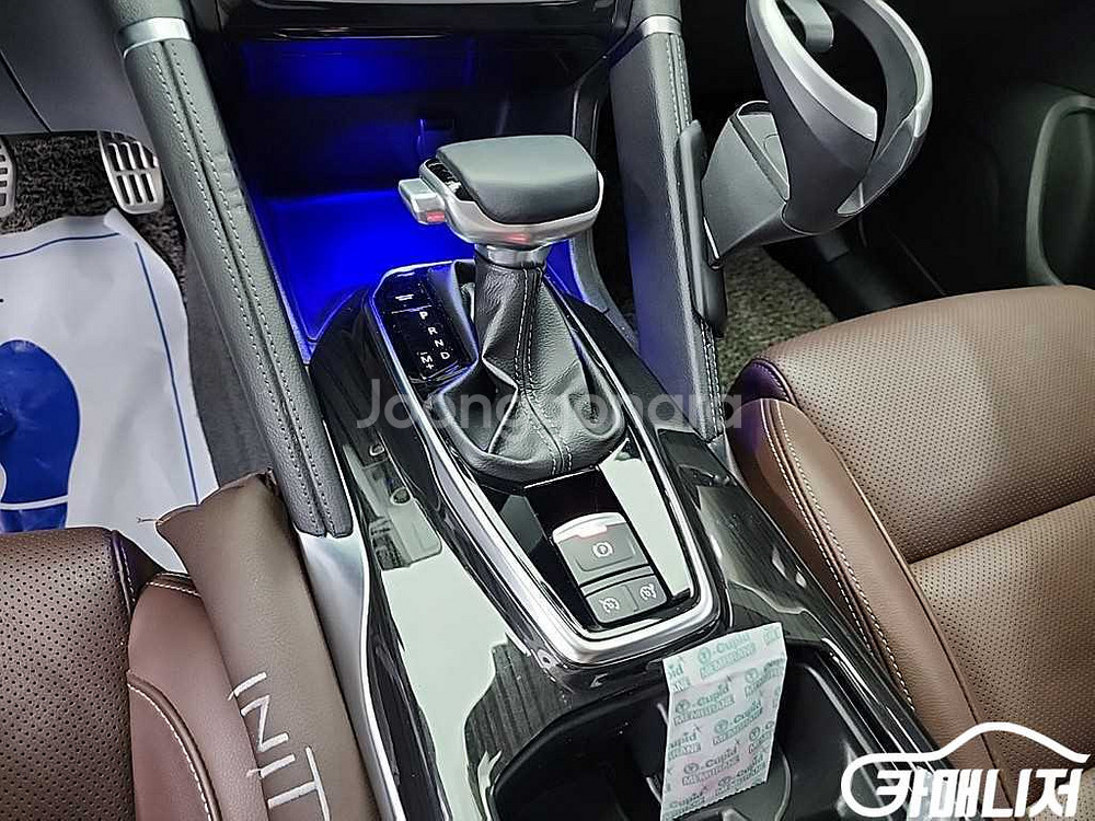 [르노코리아(삼성)]QM6 가솔린 2WD RE 시그니처--5