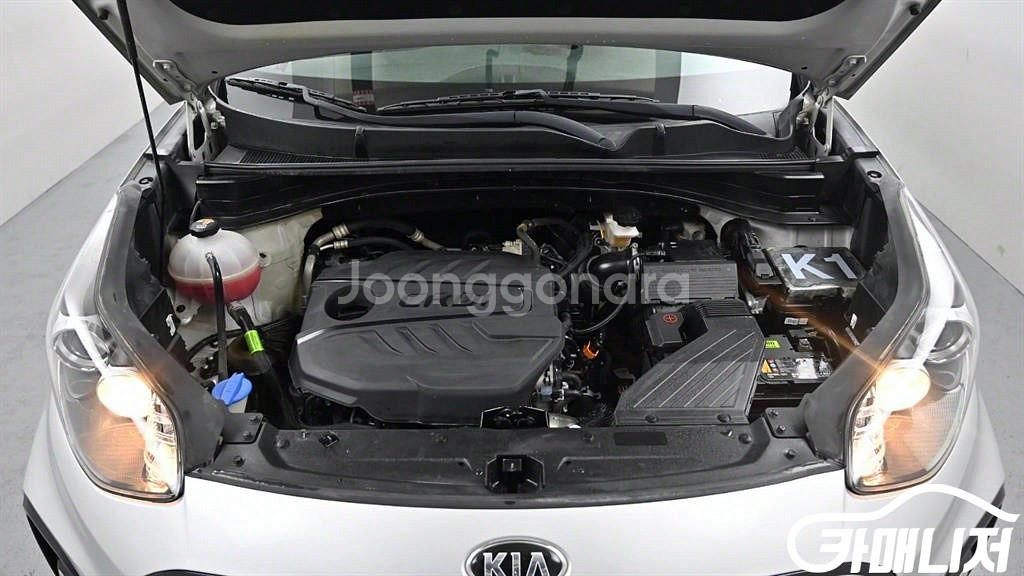 [기아]스포티지 더 볼드 1.6 디젤 4WD 트렌디 판--2