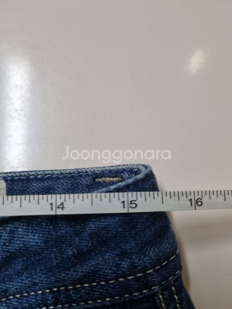 30)디젤 가죽패치 레귤라핏 스트레이트 워싱 데님 생지--7