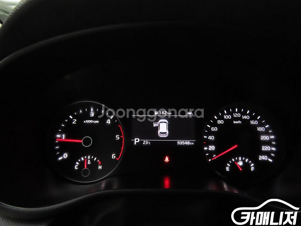 [기아]스포티지 더 볼드 1.6 디젤 2WD 트렌디 판--9