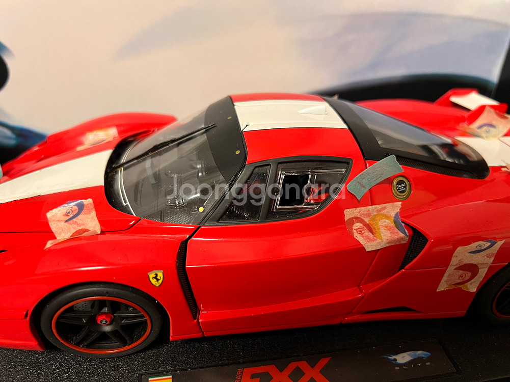 핫휠 엘리트 페라리 FXX 1:18--3