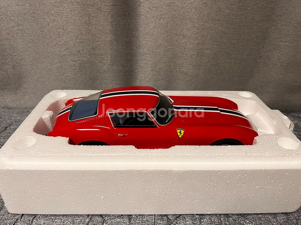 CMR 페라리 250 GT LWB 1:18--1