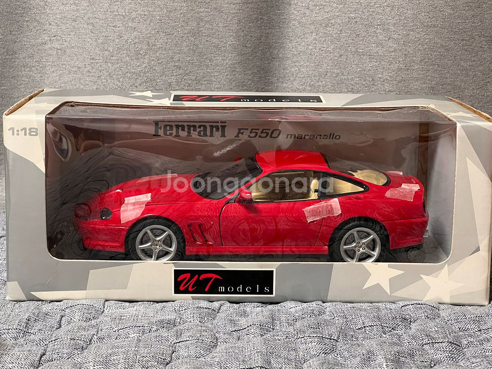 UT모델 페라리 F550 마라넬로 1:18--0