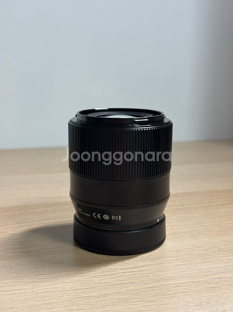 티티아티산 56mm f1.8 소니--2