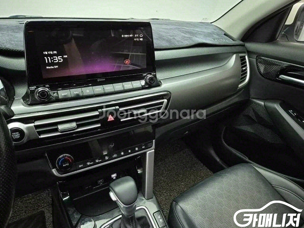 [기아]셀토스 디젤 1.6 2WD 노블레스 (5인승)--0