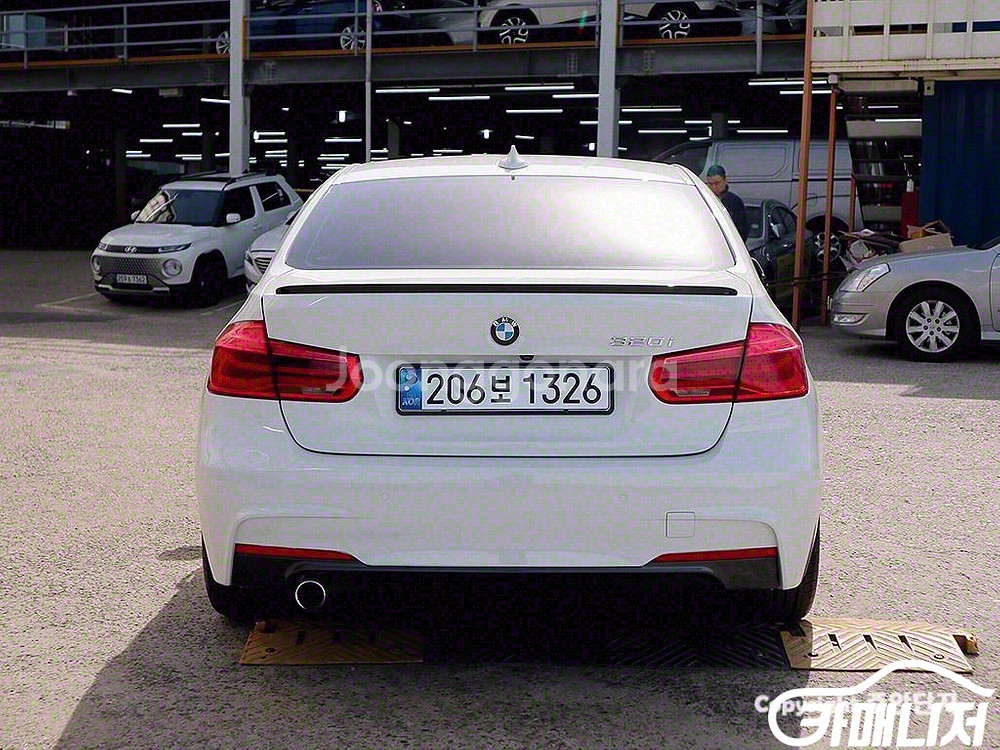 [BMW]3시리즈 (F30) 320i M 스포츠 (5인--3
