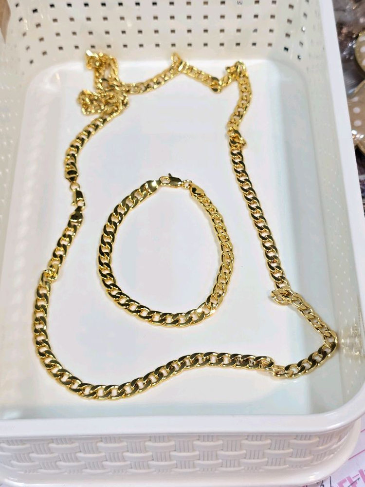 체인 목걸이 와 팔찌 셋트 이미지