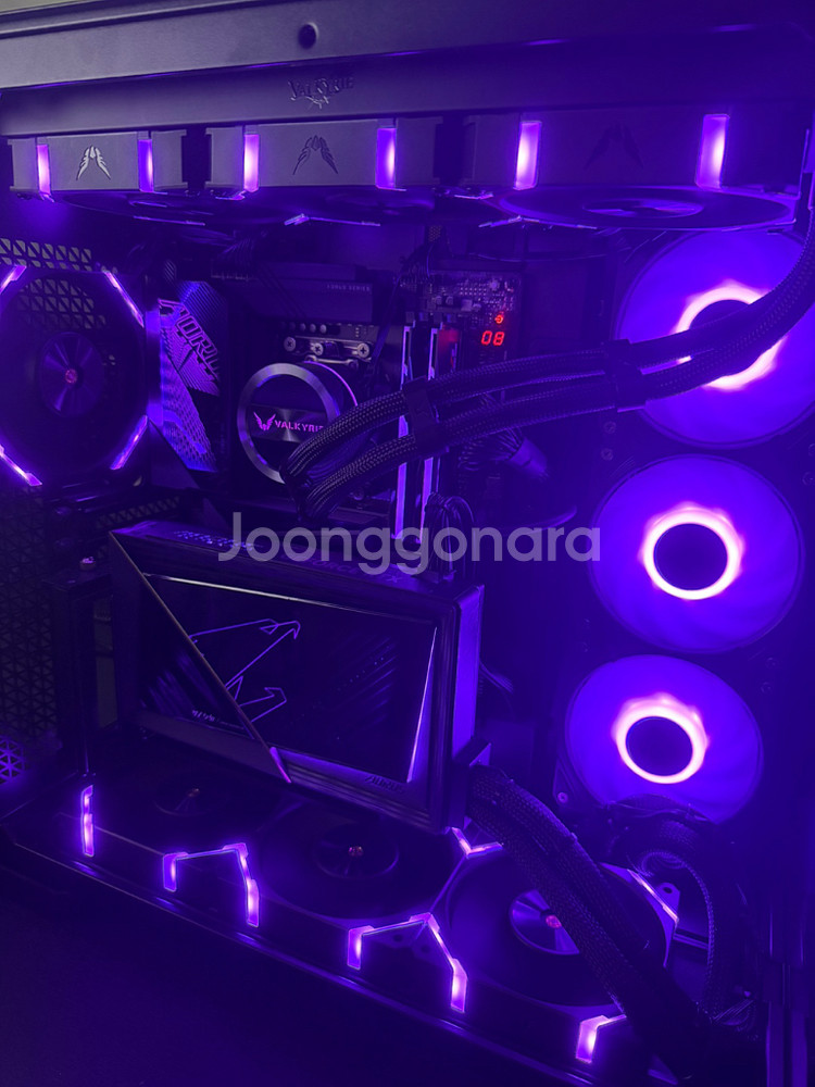 9950X3D + RTX 5090 조립 완본체--0