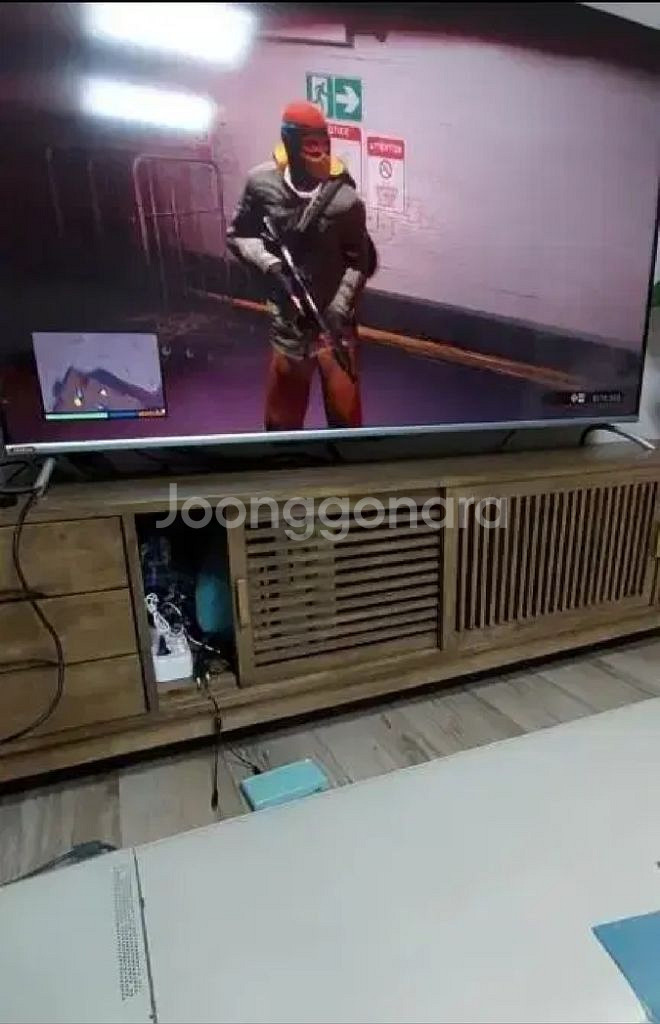 XBOX360 GTA5 + 하드디스크 박스 세트--4