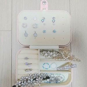 귀걸이,반지,목걸이,팔찌,머리핀 엄청 싸게 팔아요