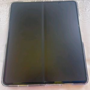 갤럭시 폴드5 256gb 크림색팝니다.