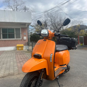 람브레타 V125