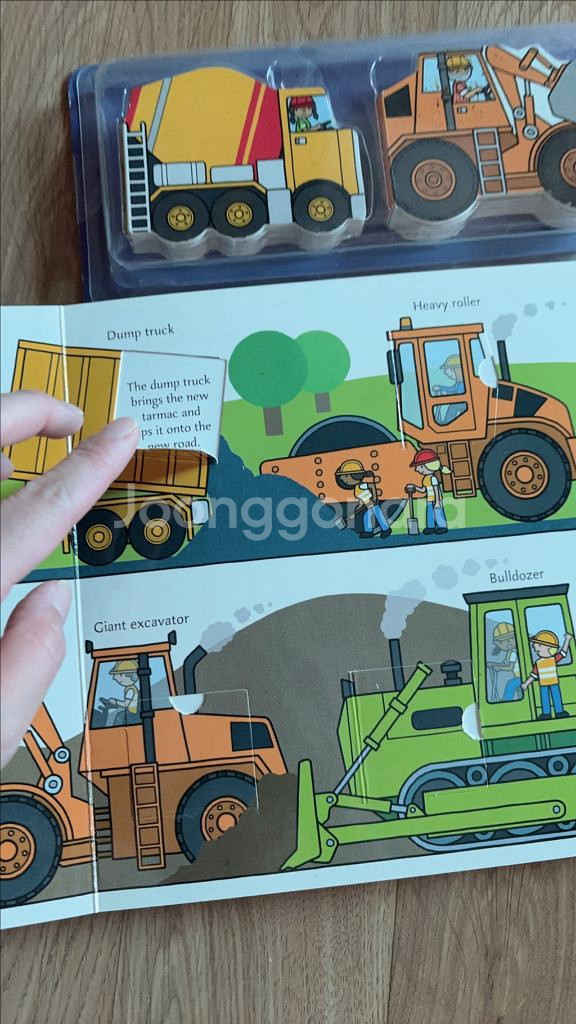 Playtown Construction 플랩북--2