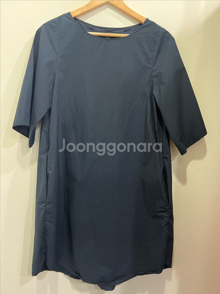 COS 네이비 반팔 원피스 34--1