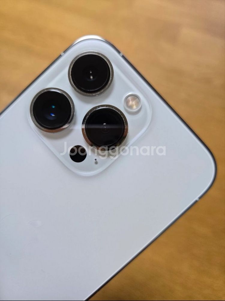 아이폰 13 Pro 화이트 256GB 팝니다배터리100--2