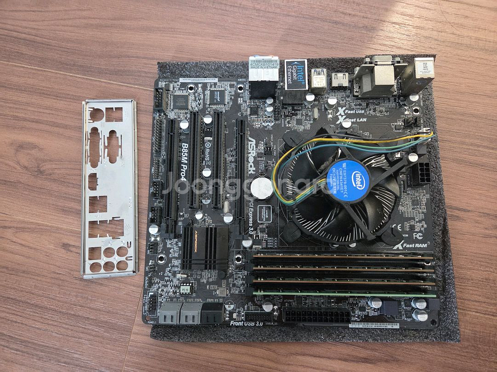 하스월 i5 4690 + B85 보드 + 16GB 램--0