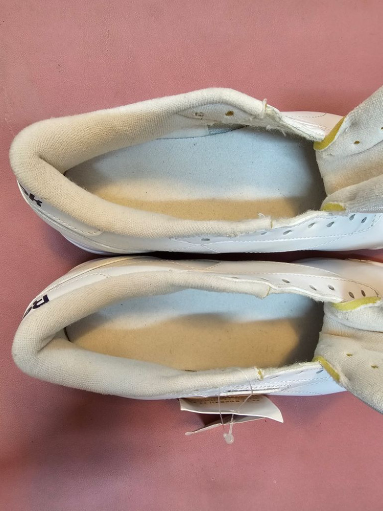 리복 클래식 여성 스니커즈 운동화 240--5