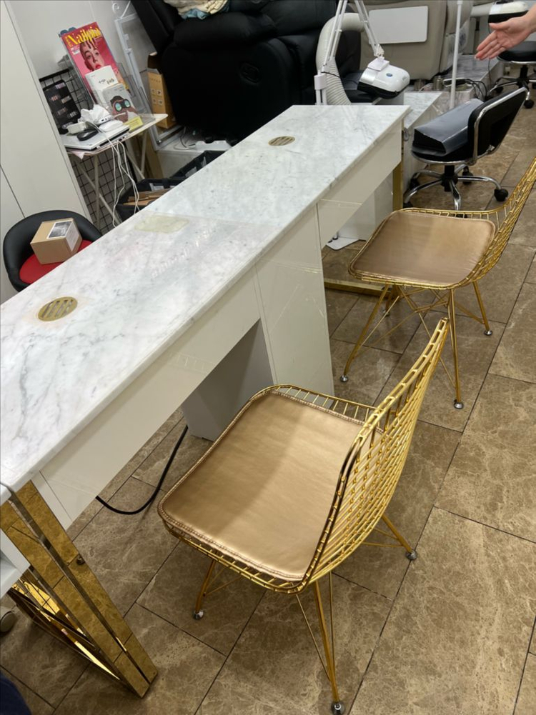 네일테이블 흡진기 대리석 이미지