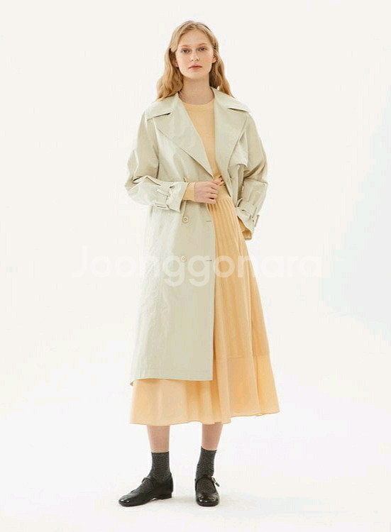 (새상품) CC콜렉트 정품 여성 더블벨티드 트렌치 코트--4