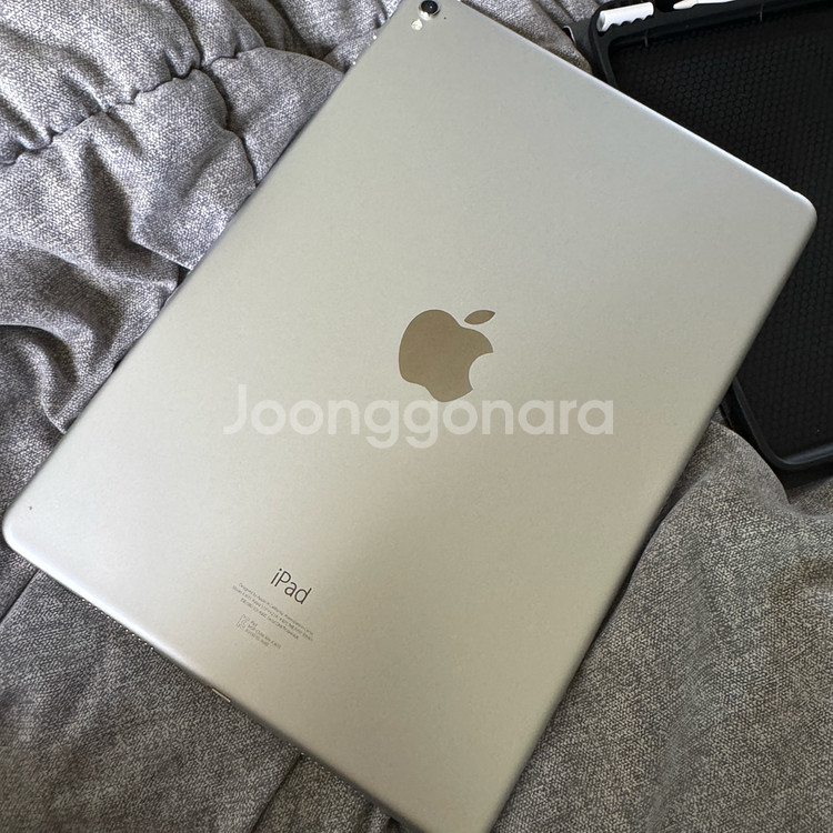 아이패드 프로 9.7인치 128GB 애플펜슬 1세대--2