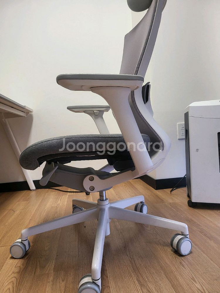 퍼시스 시디즈 T50 CHN4300W 의자--2