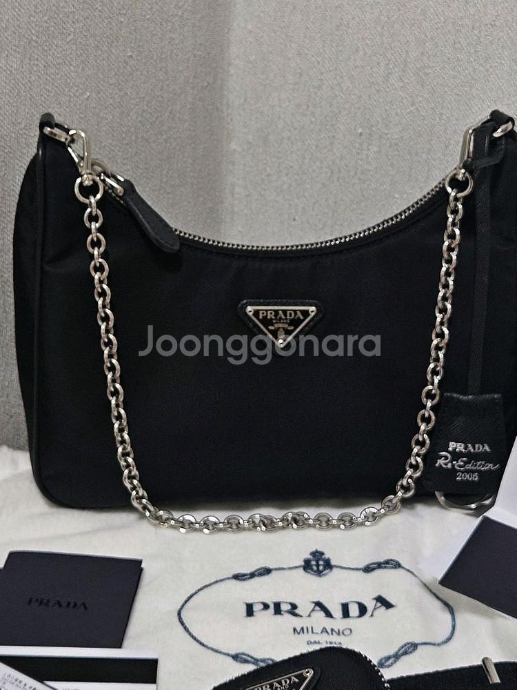 [새상품급] 프라다 리나일론 테수토 체인 은장 호보백--1