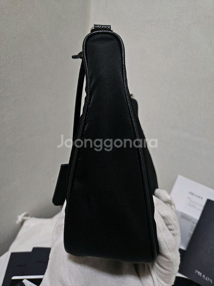 [새상품급] 프라다 리나일론 테수토 체인 은장 호보백--7
