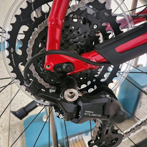 SHIMANO CUES U4000