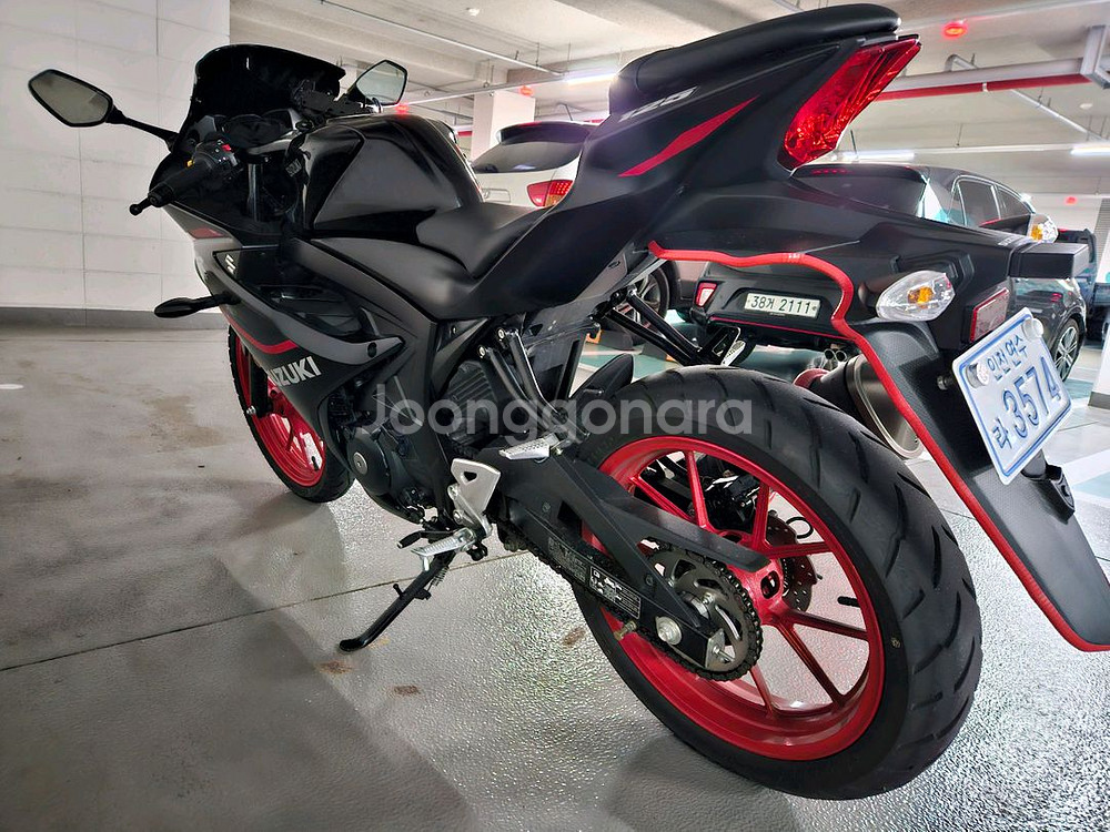 스즈키 GSX-R125--5