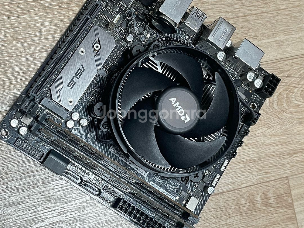 A320I-K itx +라이젠1700+16G램--1