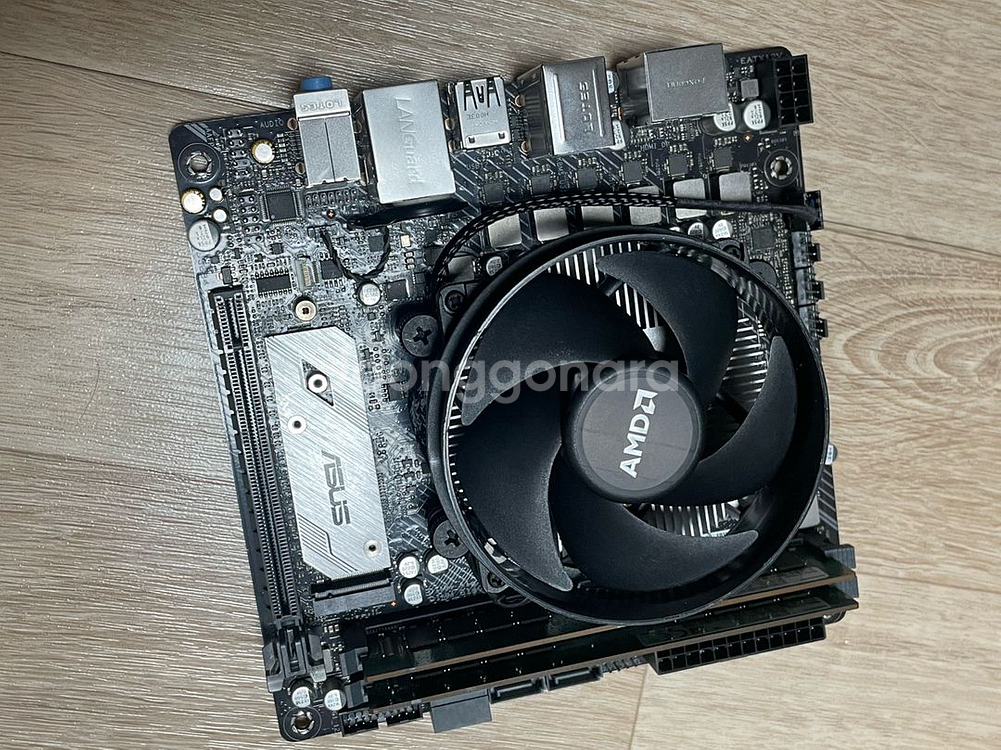 A320I-K itx +라이젠1700+16G램--0