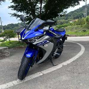 YAMAHA R3 2016