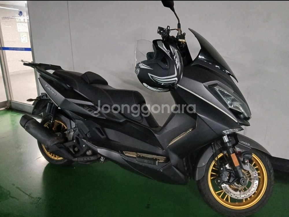 300cc 스쿠터 21년식 4만키로--1