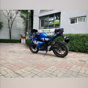 스즈키 gsx r125